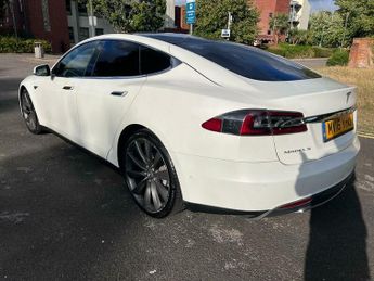 Tesla Model S MODEL S 85D