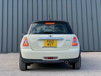 MINI Cooper 1.6 Auto