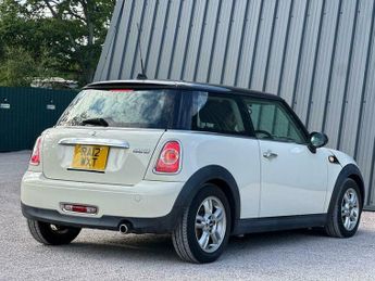 MINI Cooper 1.6 Auto