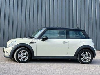 MINI Cooper 1.6 Auto