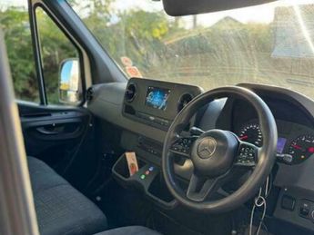 Mercedes-Benz Sprinter Dropwell Luton Van 2020 Automatic