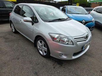 Toyota Auris 1.6 V-Matic SR Euro 5 5dr