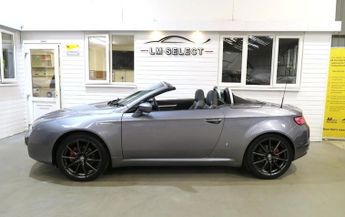 Alfa Romeo Spider 2.2 JTS 185