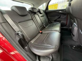 Ford Focus 2.0 TDCi Titanium X Powershift Euro 6 (s/s) 5dr
