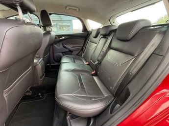 Ford Focus 2.0 TDCi Titanium X Powershift Euro 6 (s/s) 5dr