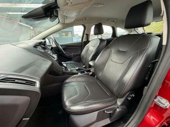 Ford Focus 2.0 TDCi Titanium X Powershift Euro 6 (s/s) 5dr