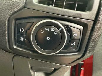 Ford Focus 2.0 TDCi Titanium X Powershift Euro 6 (s/s) 5dr