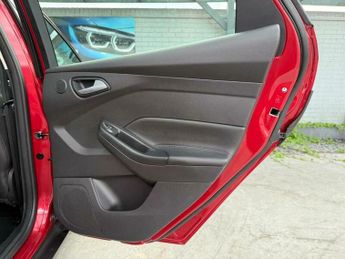 Ford Focus 2.0 TDCi Titanium X Powershift Euro 6 (s/s) 5dr
