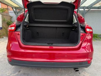 Ford Focus 2.0 TDCi Titanium X Powershift Euro 6 (s/s) 5dr