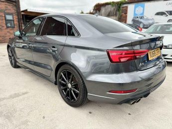 Audi A3 1.5 TFSI CoD 35 Black Edition S Tronic Euro 6 (s/s) 4dr