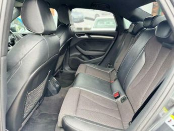 Audi A3 1.5 TFSI CoD 35 Black Edition S Tronic Euro 6 (s/s) 4dr