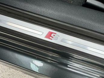 Audi A3 1.5 TFSI CoD 35 Black Edition S Tronic Euro 6 (s/s) 4dr