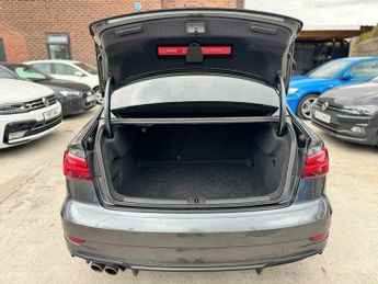 Audi A3 1.5 TFSI CoD 35 Black Edition S Tronic Euro 6 (s/s) 4dr
