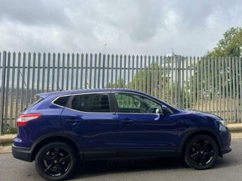 Nissan Qashqai 1.2 DIG-T N-Connecta XTRON 2WD Euro 6 (s/s) 5dr
