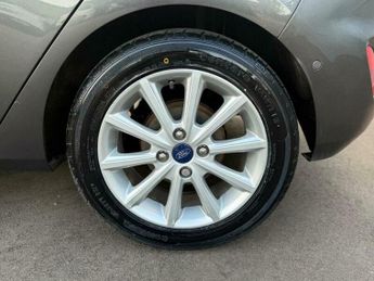 Ford Fiesta 1.0T EcoBoost Titanium Auto Euro 6 (s/s) 5dr