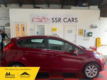 Ford Fiesta 1.4 Zetec Hatchback 5dr Petrol Manual (133 g/km, 94 bhp)