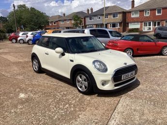 MINI Hatch 1.5 Cooper Hatchback 3dr Petrol Manual Euro 6 (s/s) (136 ps)