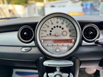 MINI Hatch 1.6 Cooper Steptronic Euro 4 3dr