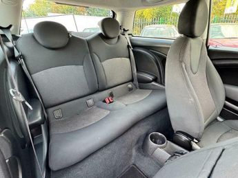 MINI Hatch 1.6 Cooper Steptronic Euro 4 3dr