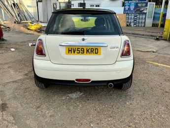 MINI Hatch 1.6 Cooper Steptronic Euro 4 3dr