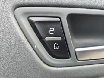 Audi Q5 3.0 TDI V6 SE S Tronic quattro Euro 5 (s/s) 5dr