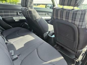 Kia Soul 1.6 CRDi Hunter Auto Euro 5 5dr