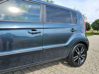 Kia Soul 1.6 CRDi Hunter Auto Euro 5 5dr