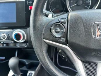 Honda Jazz 1.3 i-VTEC SE CVT Euro 6 (s/s) 5dr