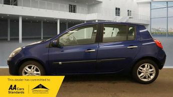 Renault Clio 1.2 TCe 16v Dynamique Hatchback 5dr Petrol Manual (139 g/km, 100