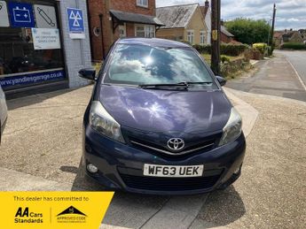 Toyota Yaris VVT-I SR