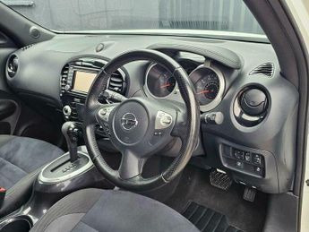 Nissan Juke 1.6 N-Connecta XTRON Euro 6 5dr