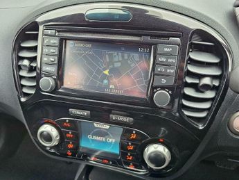 Nissan Juke 1.6 N-Connecta XTRON Euro 6 5dr