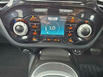 Nissan Juke 1.6 N-Connecta XTRON Euro 6 5dr