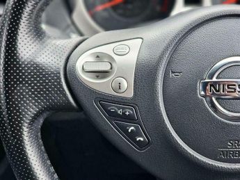 Nissan Juke 1.6 N-Connecta XTRON Euro 6 5dr