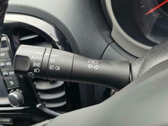 Nissan Juke 1.6 N-Connecta XTRON Euro 6 5dr