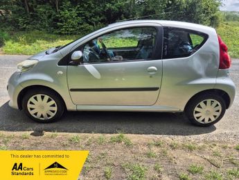 Peugeot 107 URBAN MOVE 1.0