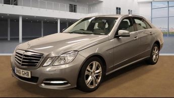 Mercedes E Class E220 CDI BLUEEFFICIENCY AVANTGARDE ED125