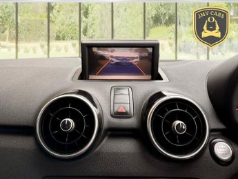 Audi A1 TFSI S LINE