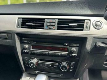 BMW 3 SERIES 2.0 320i SE Auto Euro 4 4dr