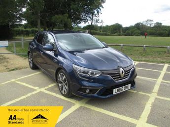 Renault Megane DYNAMIQUE S NAV DCI