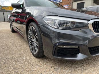 BMW 530 530E M SPORT