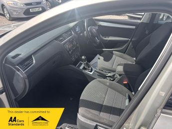 Skoda Octavia SE TSI DSG+AUTOMATIC+2 KEYS+CARPLAY+FULL HISTORY+LOW INSURANCE +