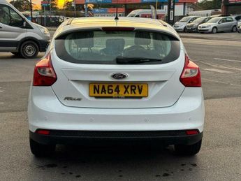 Ford Focus 1.6 Zetec Powershift Euro 5 5dr