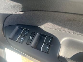 Volkswagen Touran 1.4 TSI Comfortline 7 Seater