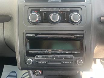 Volkswagen Touran 1.4 TSI Comfortline 7 Seater