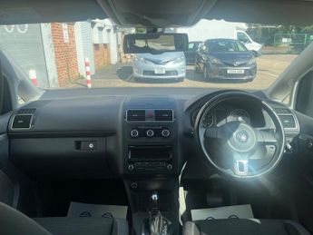 Volkswagen Touran 1.4 TSI Comfortline 7 Seater