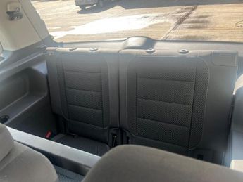 Volkswagen Touran 1.4 TSI Comfortline 7 Seater