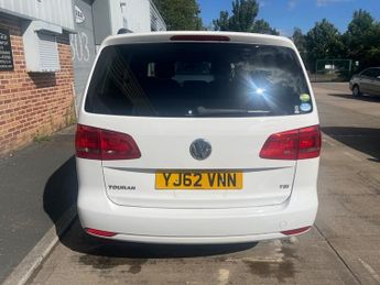 Volkswagen Touran 1.4 TSI Comfortline 7 Seater