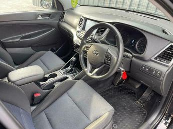 Hyundai Tucson 1.7 CRDi Blue Drive SE Nav DCT Euro 6 (s/s) 5dr