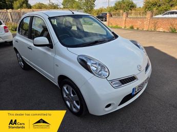 Nissan Micra 1.2 16v Acenta Hatchback 5dr Petrol Automatic (159 g/km, 79 bhp)